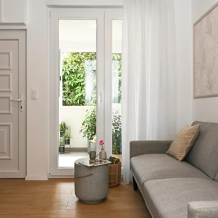 Luma Apartment Split